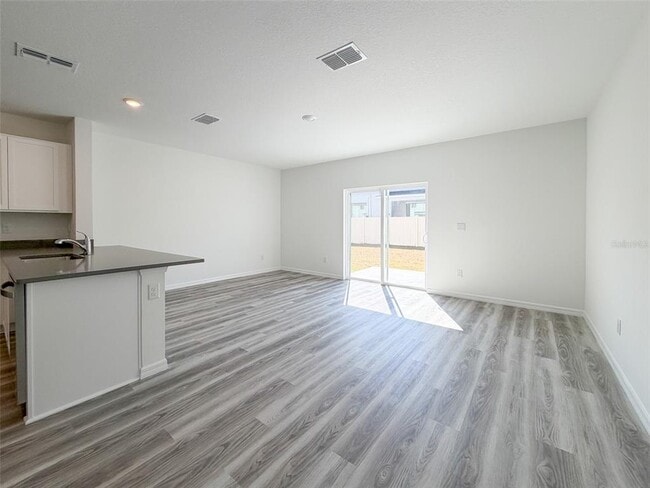 Photo - 31276 Paper Birch St