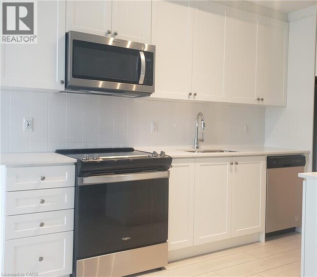 Photo - 55 Duke St W Unit 201