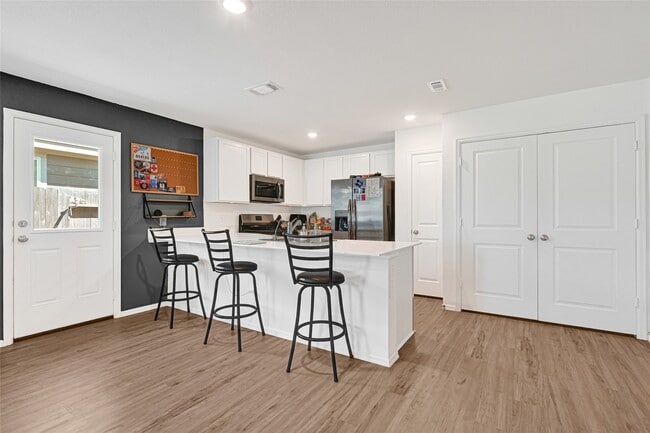 Photo - 22326 Mountain Pne Dr