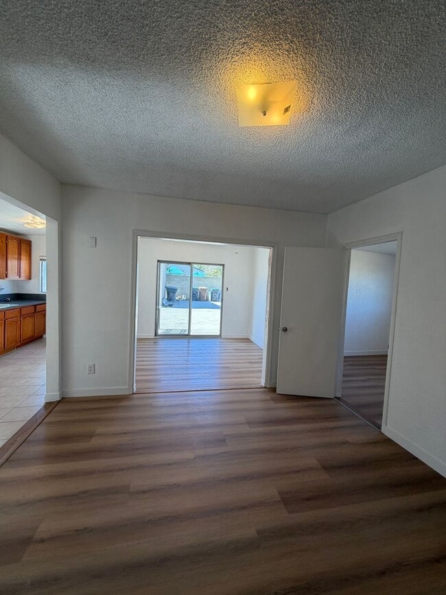 Photo - 10031 Larson Ave Unit 10031 1/2 Larson Ave