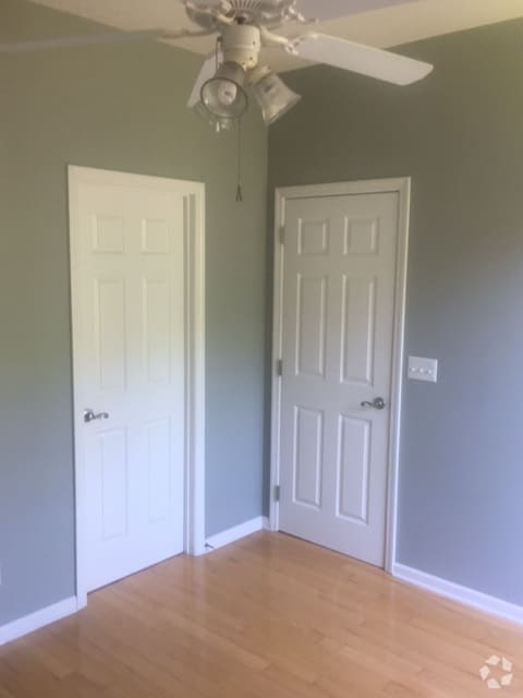 Building Photo - 2928 Woodland Park Dr Rental