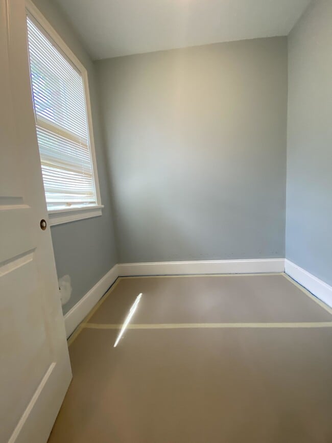 Photo - 186 Kelton St Unit 3