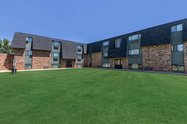 Amarillo Square Apartments