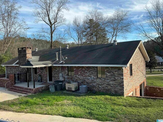 Photo - 4866 Overton Rd