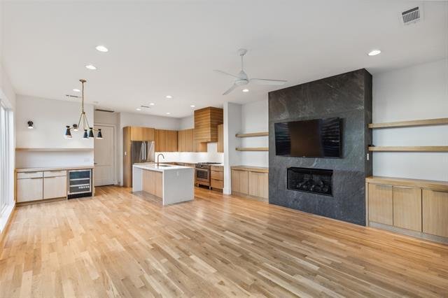 Photo - 5619 Anita St