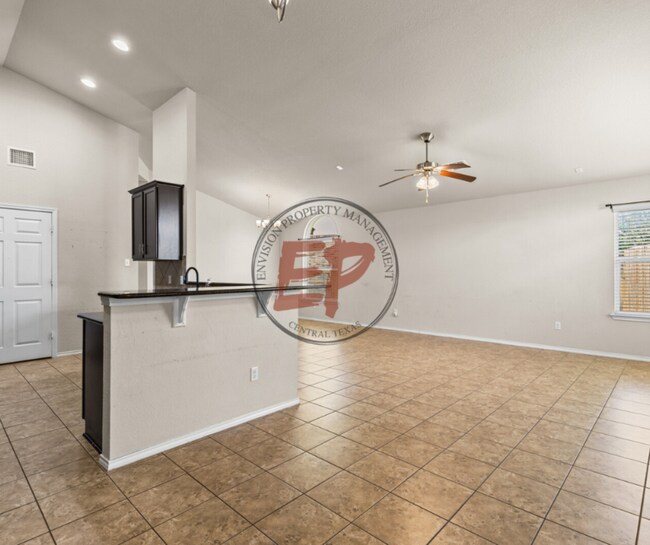 Photo - 6505 Vista View Dr