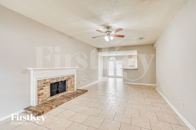 Photo - 17914 Holly Forest Dr