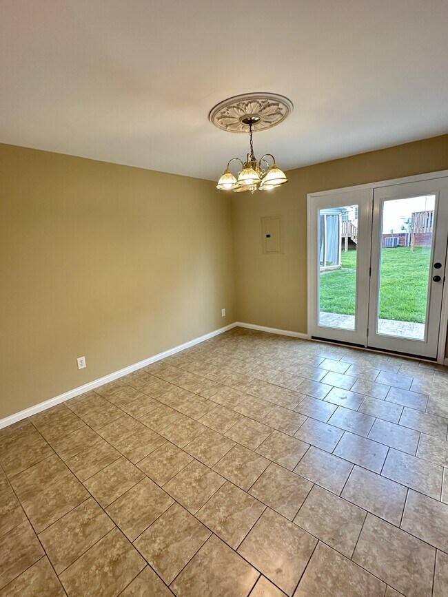 42 Eastgate Cir Unidad A