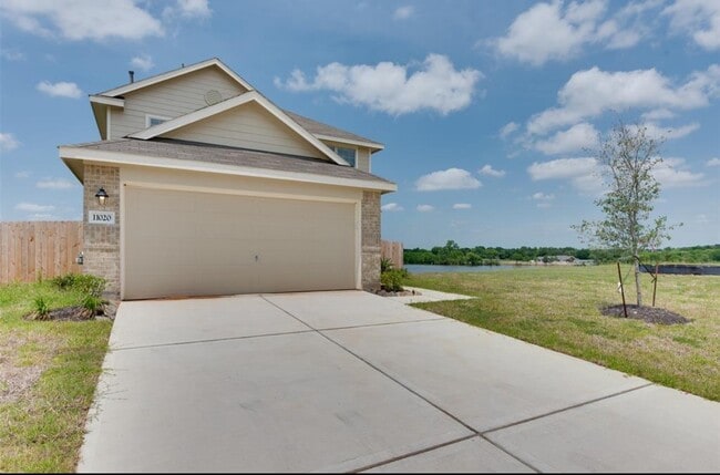 Photo - 11020 N Lake Mist Ln