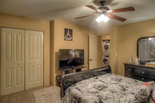 Photo - 2950 Mc Clelland Blvd Townhome