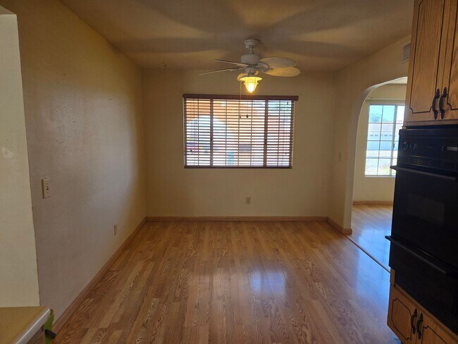 Photo - 10630 Trigal Way