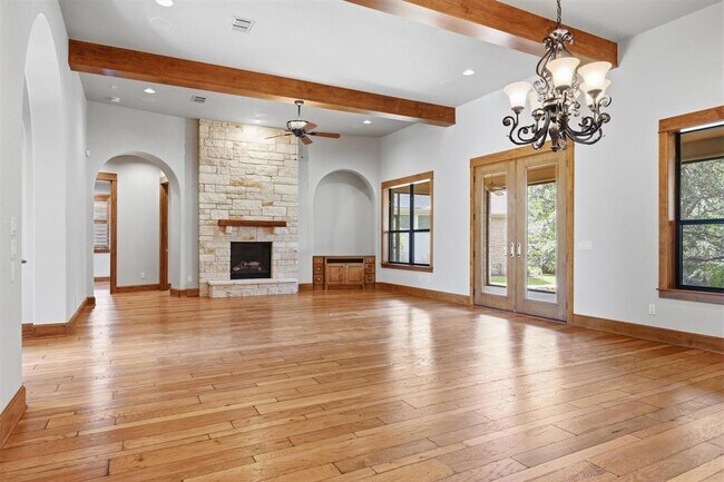 Photo - 203 Pristine Dr