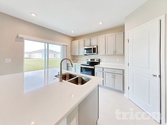 Photo - 212 Garnet Ave