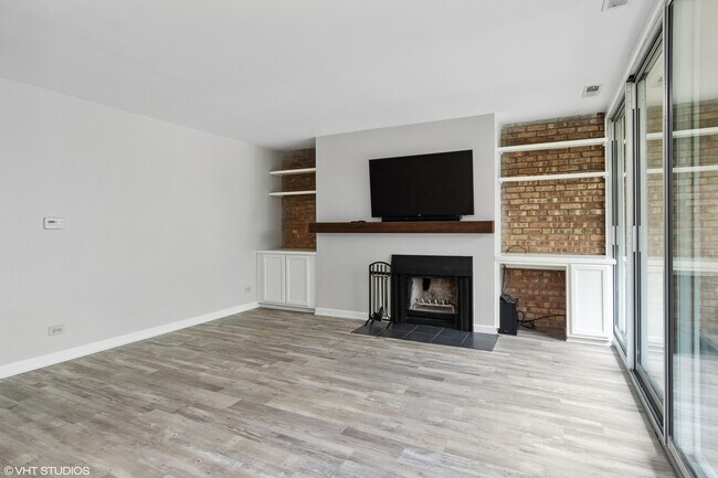 Photo - 1601 Fairway Dr Unit 2G