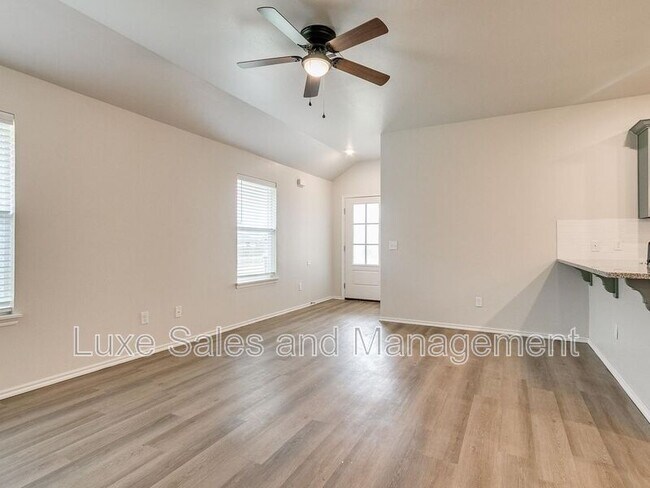 Photo - 10614 Lawson Pl Rd