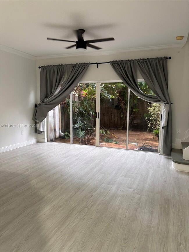 Building Photo - 10171 SW 154th Cir Ct