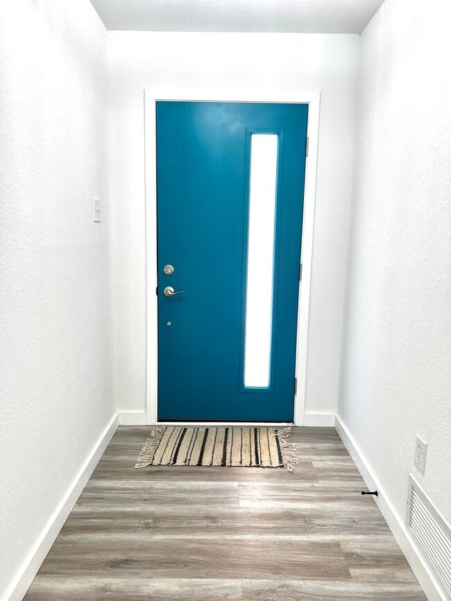 Photo - Beautifully Updated 3/2