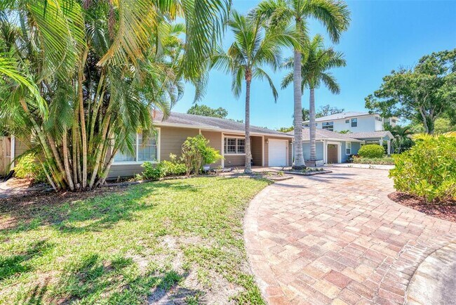 Photo - 1894 Loma Linda St