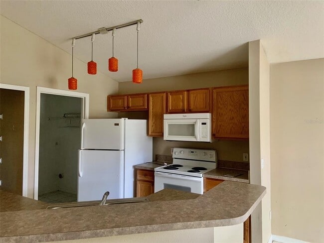 Photo - 130 Wornall Dr