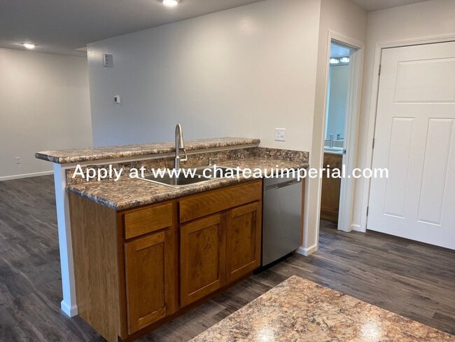 Photo - 600 N Bowen Ave Unidad 600 Bowen A