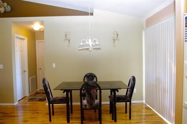 Photo - 2503 E Montana Ave