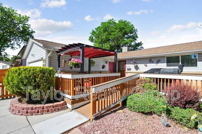 Building Photo - 3685 W 90th Pl
