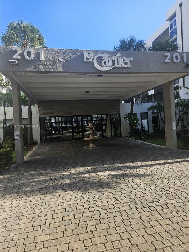 Photo - 201 178th Dr Unidad 302