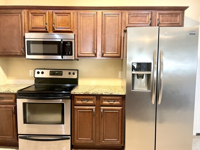 Photo - 4905 Rock Creek Rd