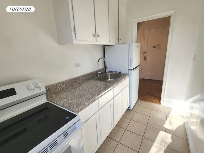 Photo - 5400 Fieldston Rd