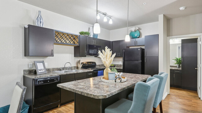 Photo - Springs At McDonough Apartments