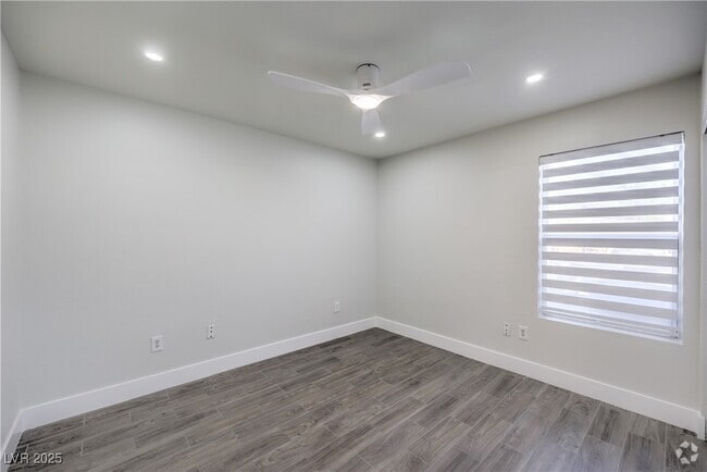 Building Photo - 2300 E Silverado Ranch Blvd Unit 1084 Rental
