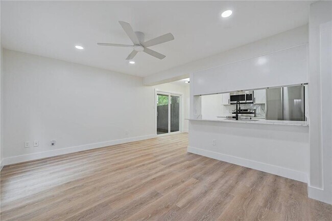 Photo - 3511 Alpine Cir