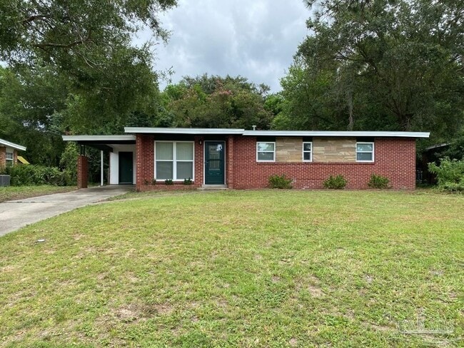 Building Photo - 6210 Hilltop Rd