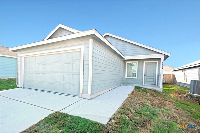 Photo - 3729 Axis Hl St