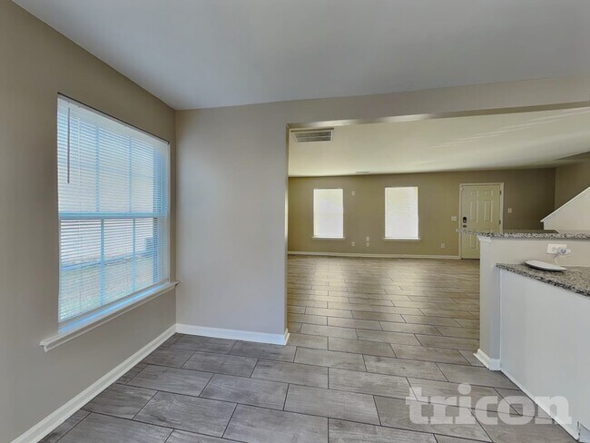 Photo - 11 Peridot Pl