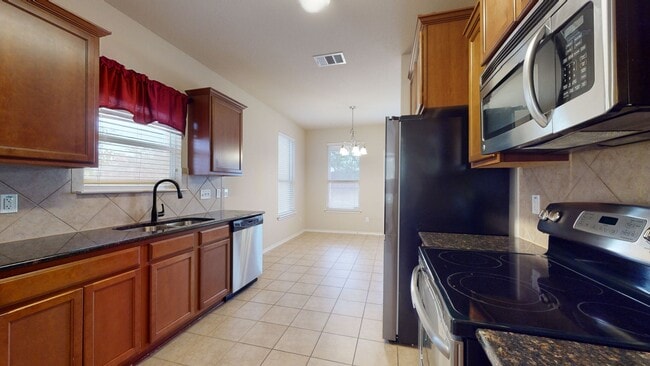 Photo - PRICE DROP $2,150! CORNER LOT HOME IN COVE BY FORT HOOD!!!