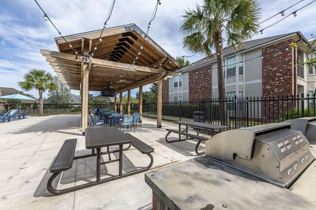 Photo - Highland Club