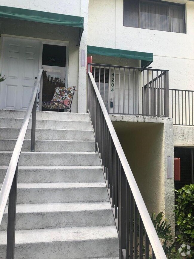 Building Photo - 65 Deer Creek Rd Unit H204 Rental