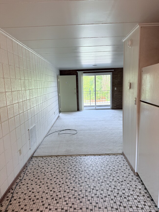 Photo - 437 College Ave Unit 3A