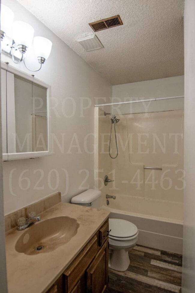 Photo - 2 Bedroom 1 Bath Unit 1