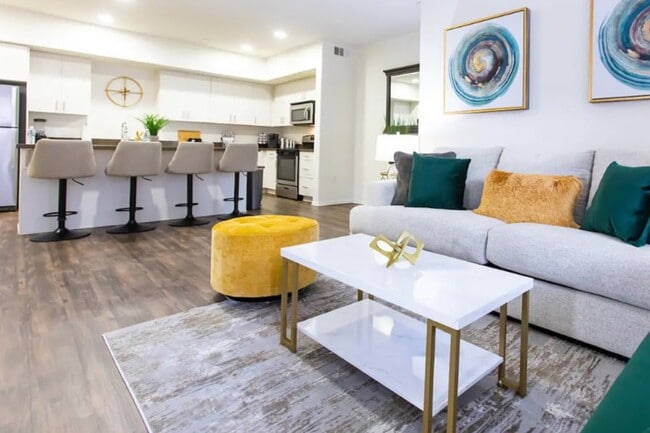 Building Photo - Paloma Apartment Homes