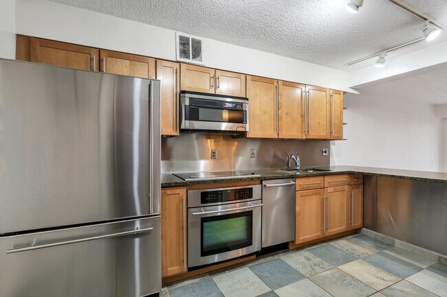 Photo - Luxurious 1 Bed 1 Bath Condo In Vibrant Belvedere Unit 509