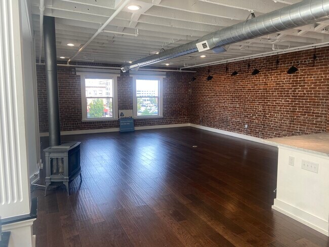 Living room / Dining room
