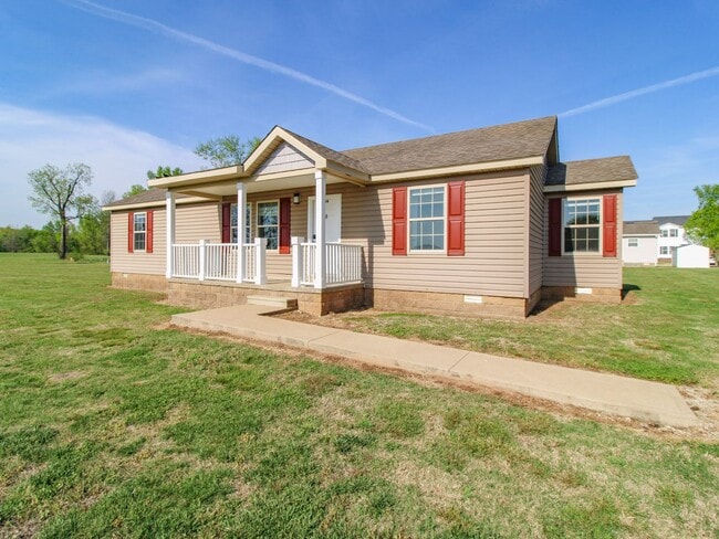 Building Photo - Great Location! 4 Bedroom Home Close to Downtown Pulaski