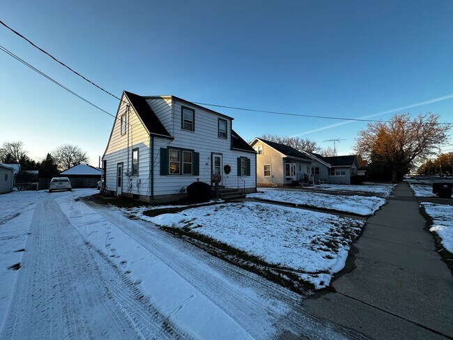 Photo - 160 Gruenwald Ave Unit Upper