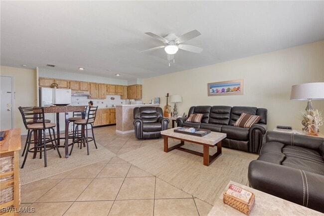 Photo - 4802 Tudor Dr Unit 210