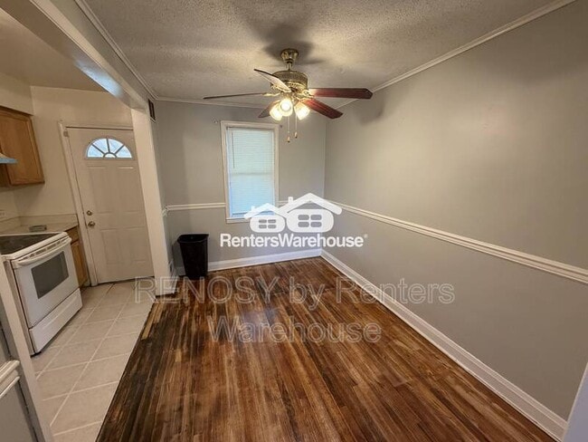 1038 Iris Ave
