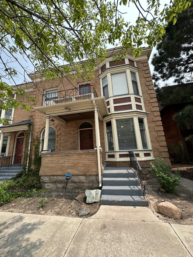 Townhouse / Apt. in Downtown Colorado Springs - 725 N Tejon St Unit 725