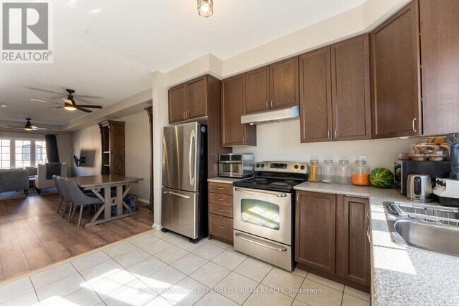 Photo - 1250 St Martins Dr