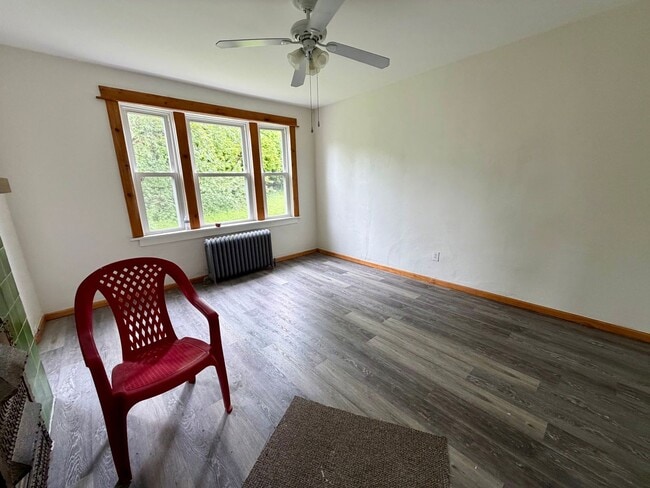 42 Warren St Unit #2